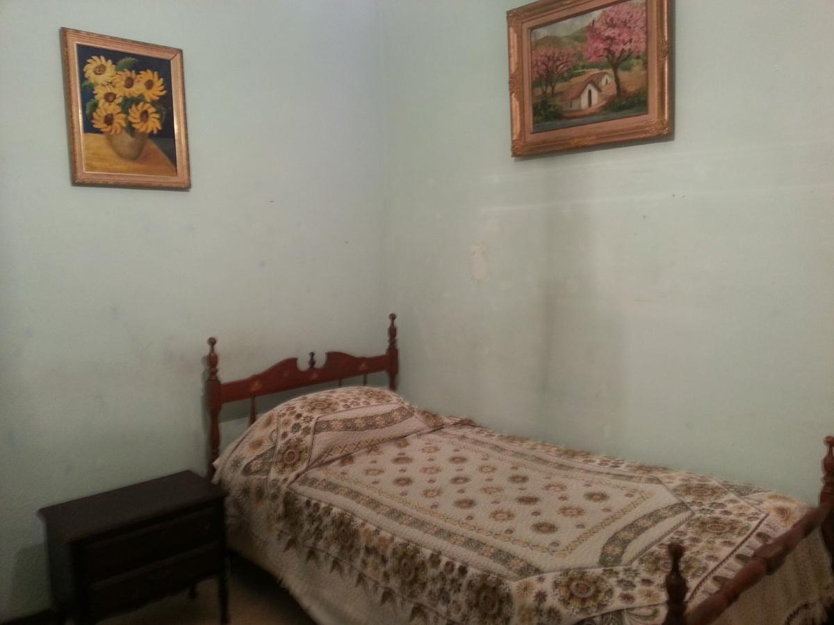 Candida Caracas Bagian luar foto